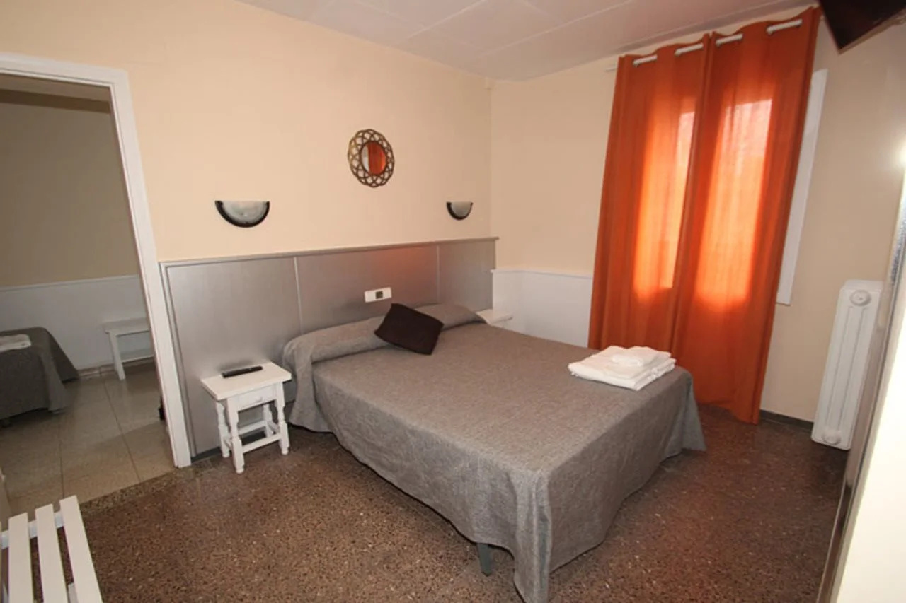 Foto - Hostal Empordà