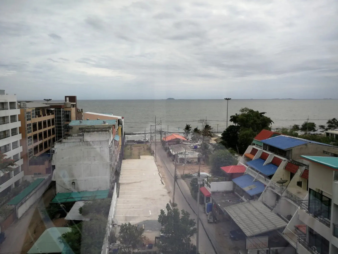 Photo - Golden Jomtien Beach Hotel