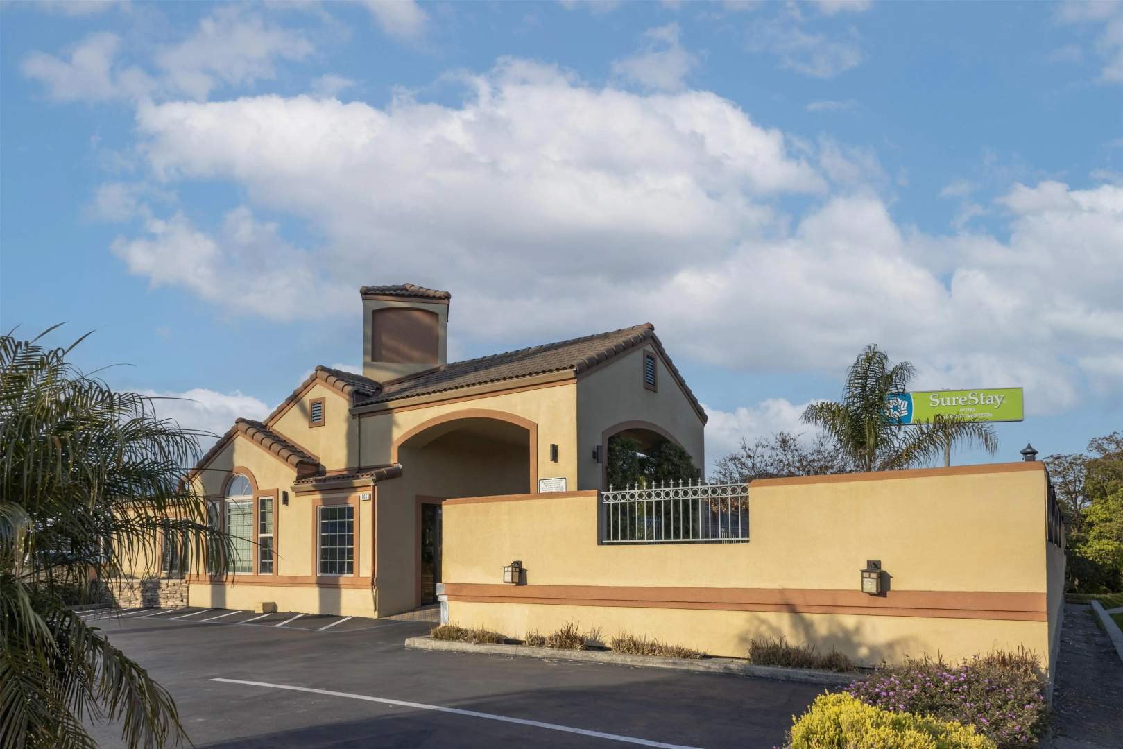 Photo - SureStay Hotel by Best Western San Rafael