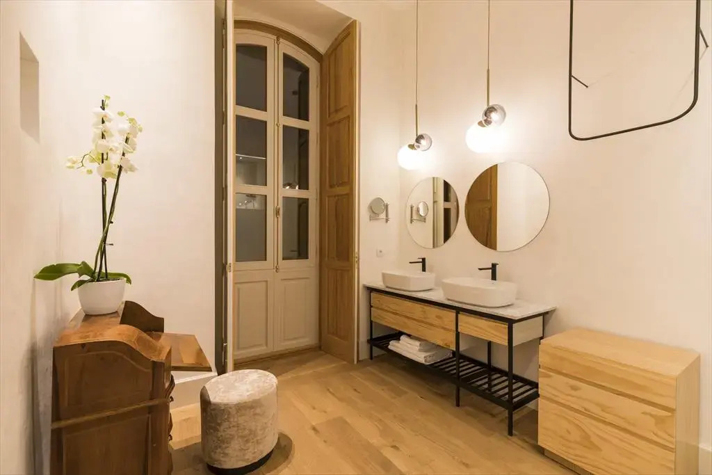 Photo - VEINTIUNO Emblematic Hotels - Adults Only