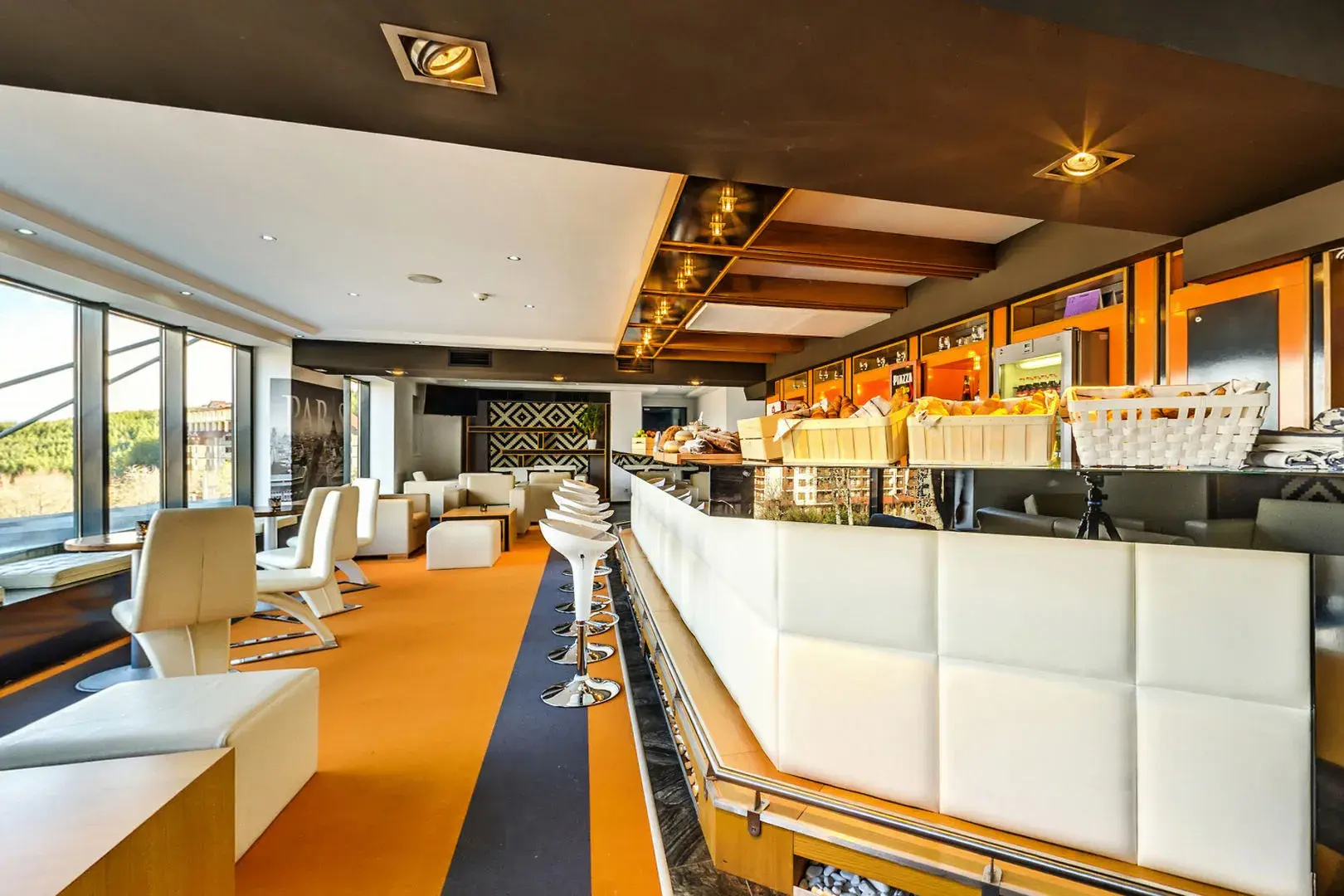 Photo - Saint George Palace Aparthotel