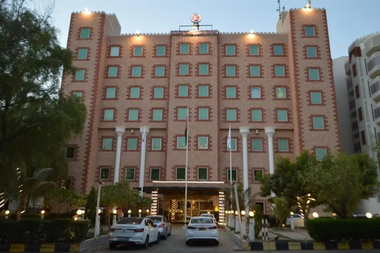Photo - Ramee Guestline Hotel