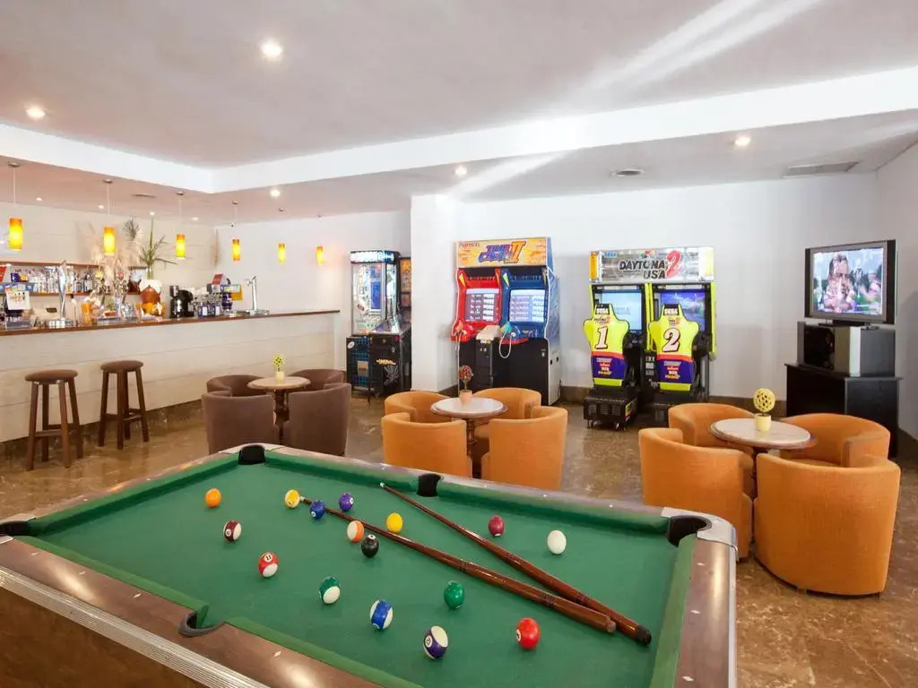 Foto - HM Martinique