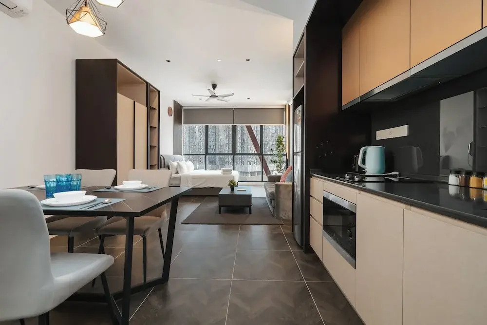 Photo - Scarletz KLCC Apartments by soulasia