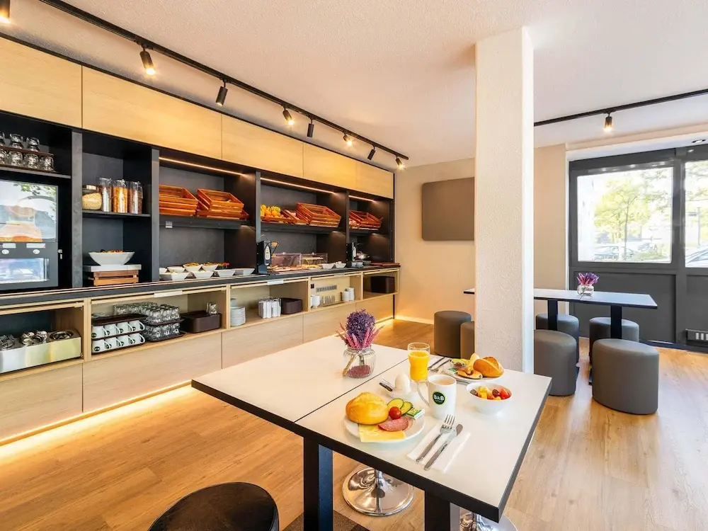 Photo - B&B HOTEL Würzburg-Ost