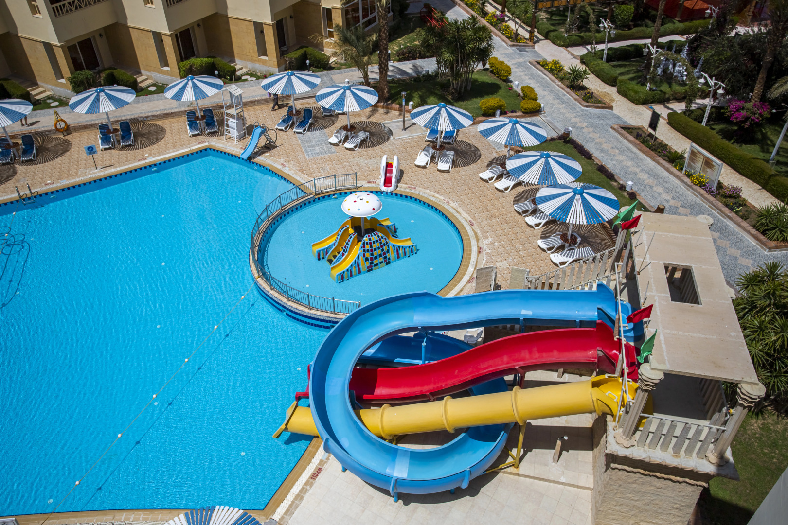 Photo - AMC Royal Hotel & Spa