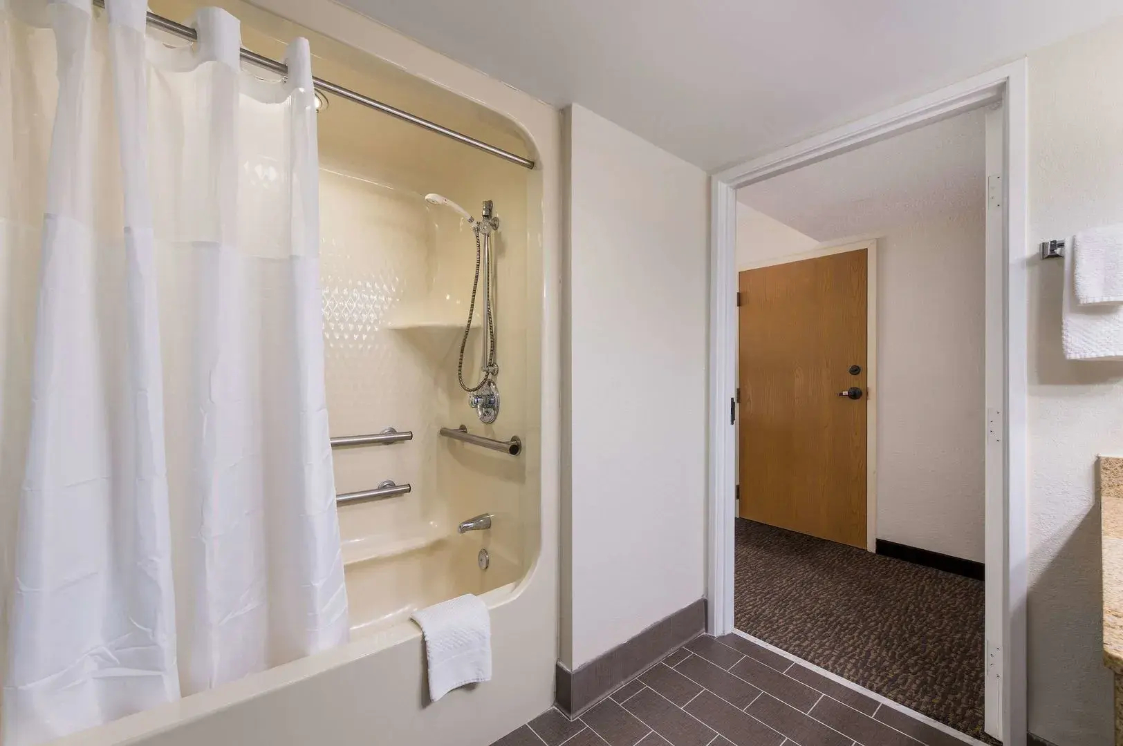Photo - Sleep Inn Northlake