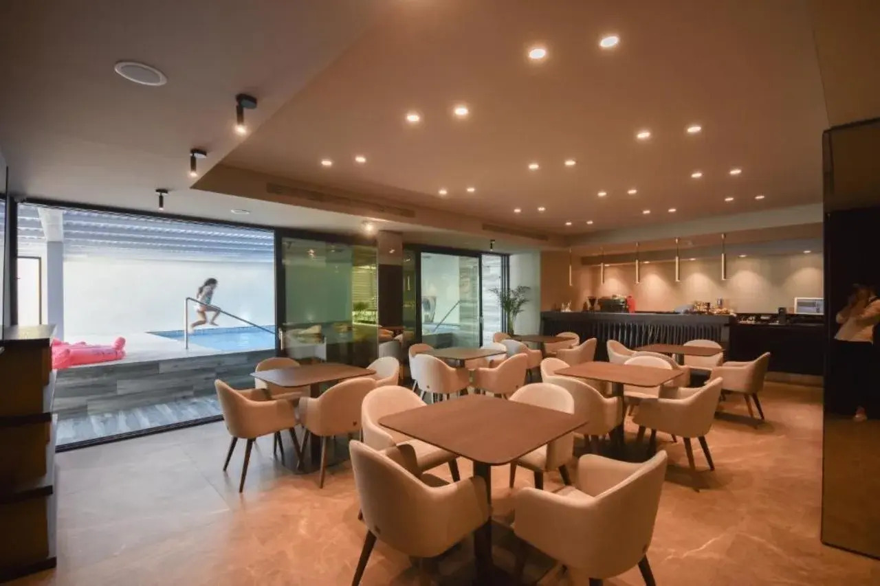 Photo - Flamingo Hotel