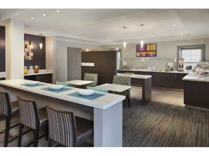 Foto - Cambridge Suites Mississauga