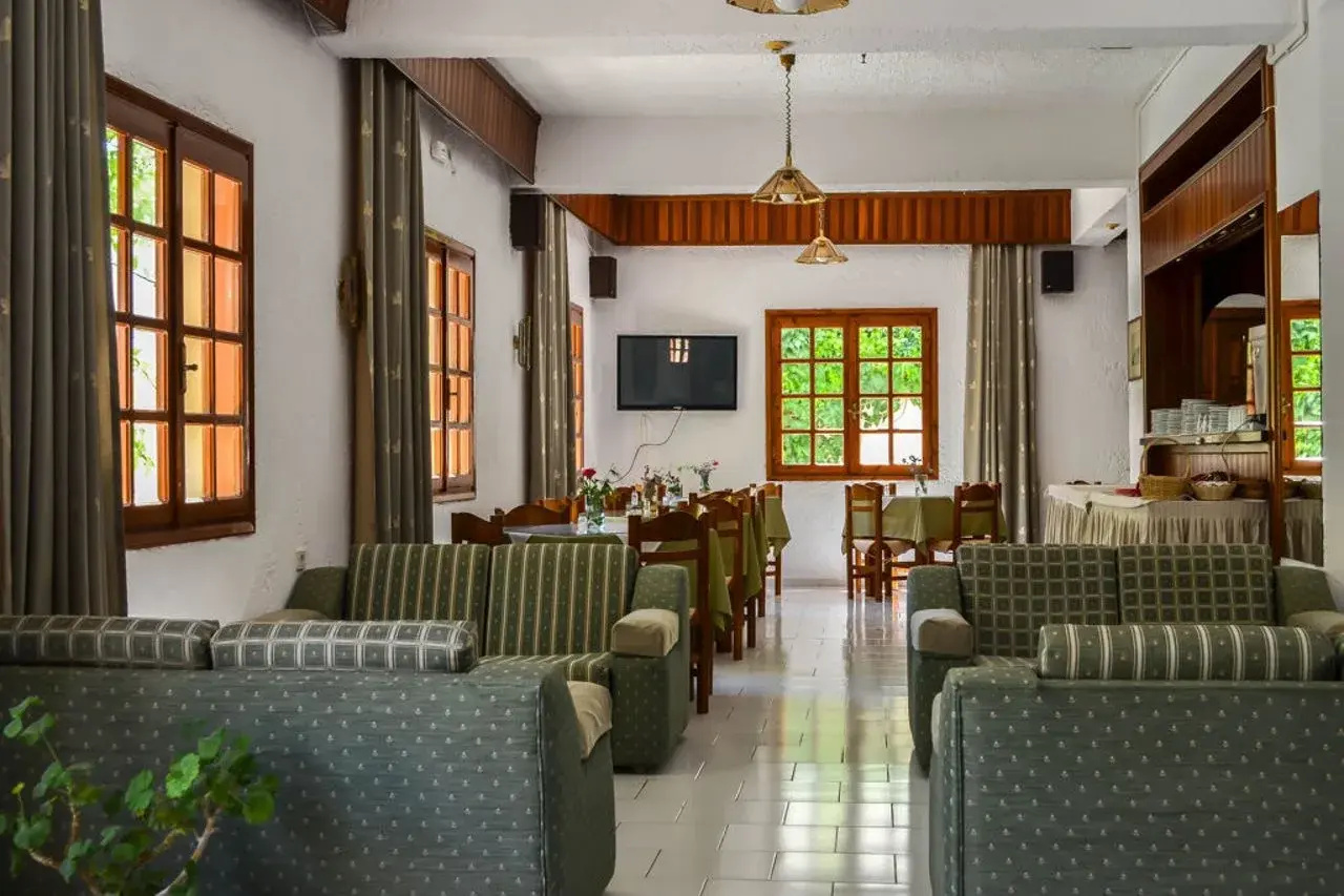 Photo - Sunlight Hotel