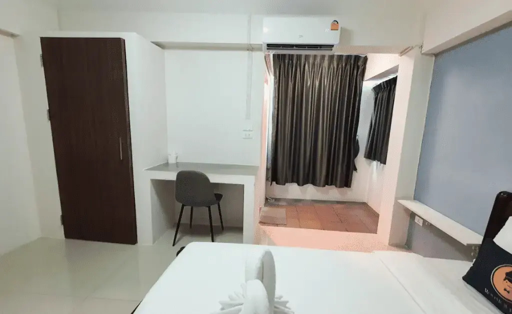 Photo - RQ Suvarnabhumi Airport by Collection O