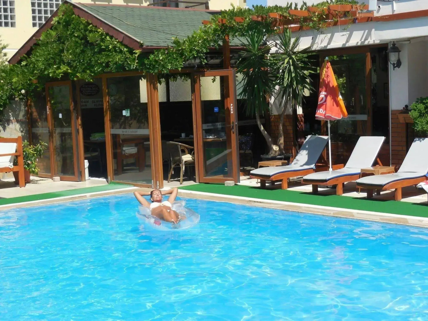 Foto - Ten Apart Hotel