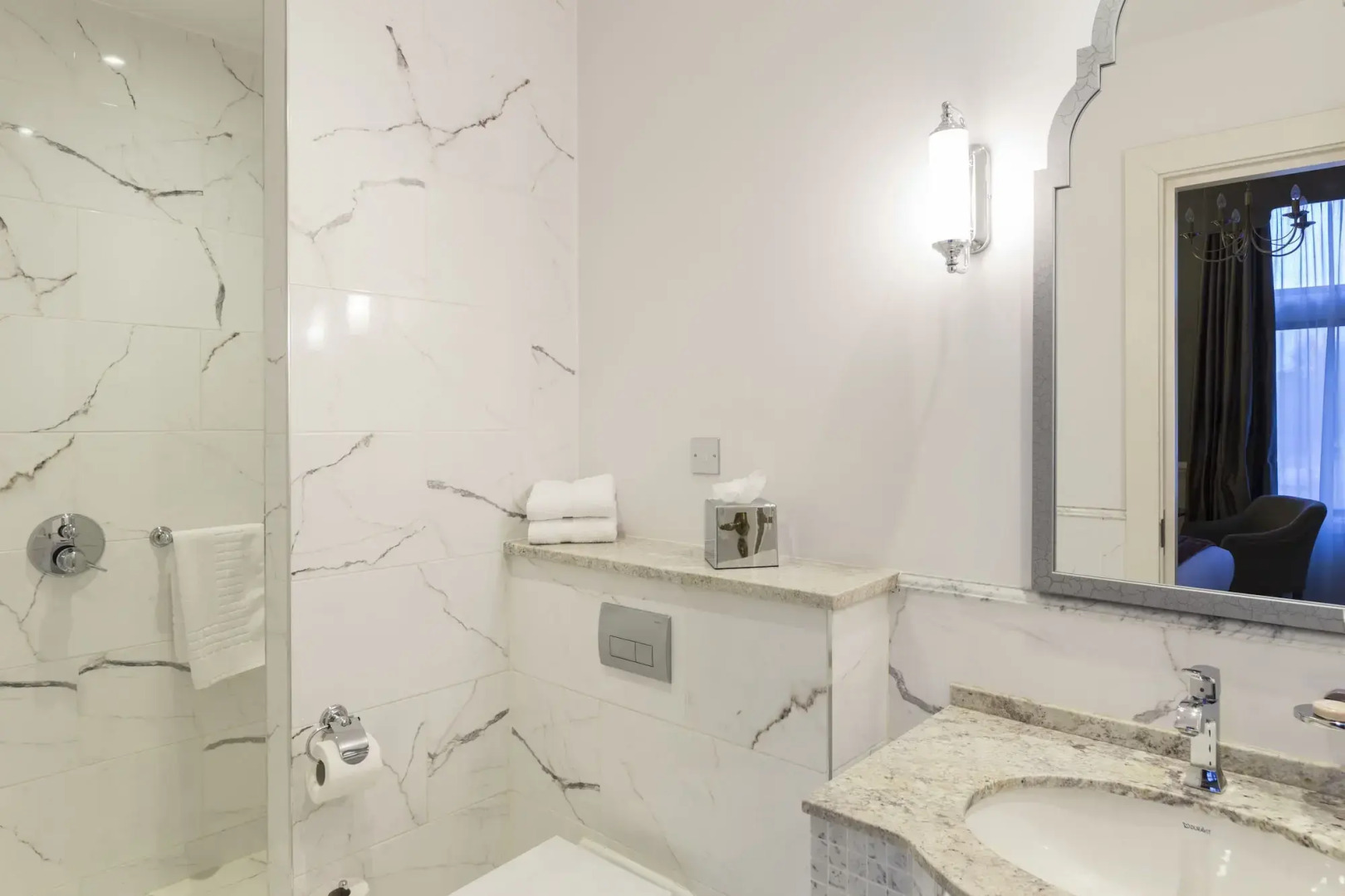 Photo - St Paul's Hotel