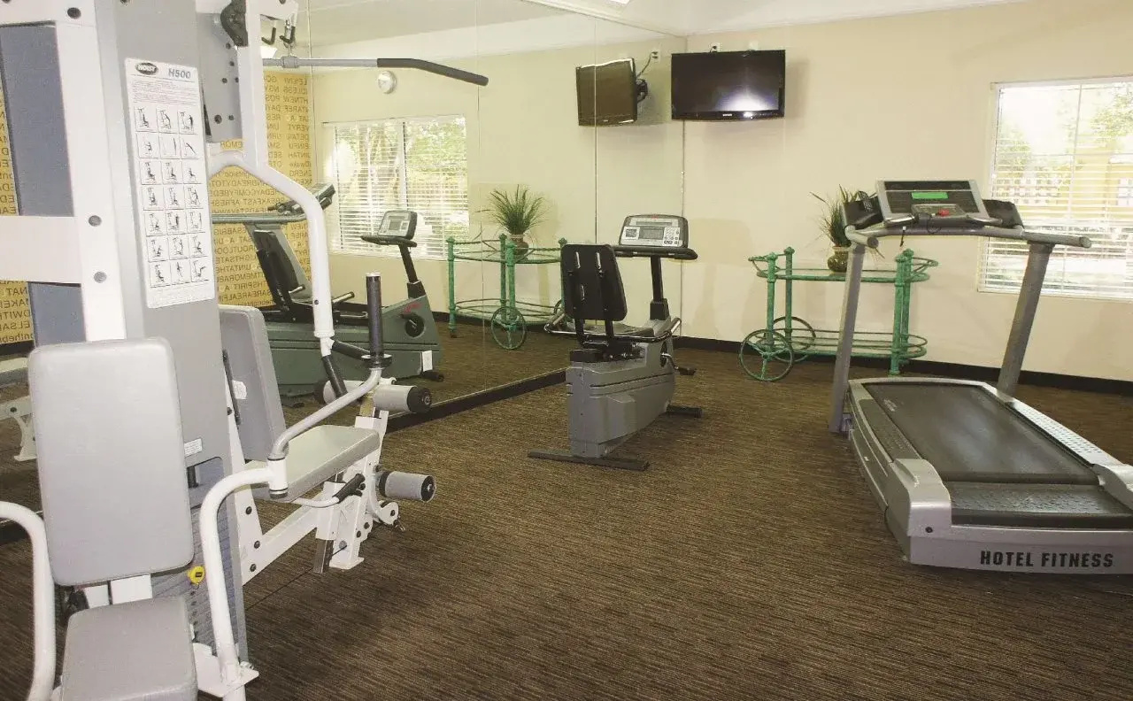 Photo - La Quinta Inn & Suites by Wyndham Austin Southwest
