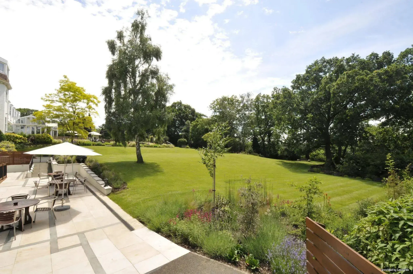 Foto - Bromley Court Hotel London