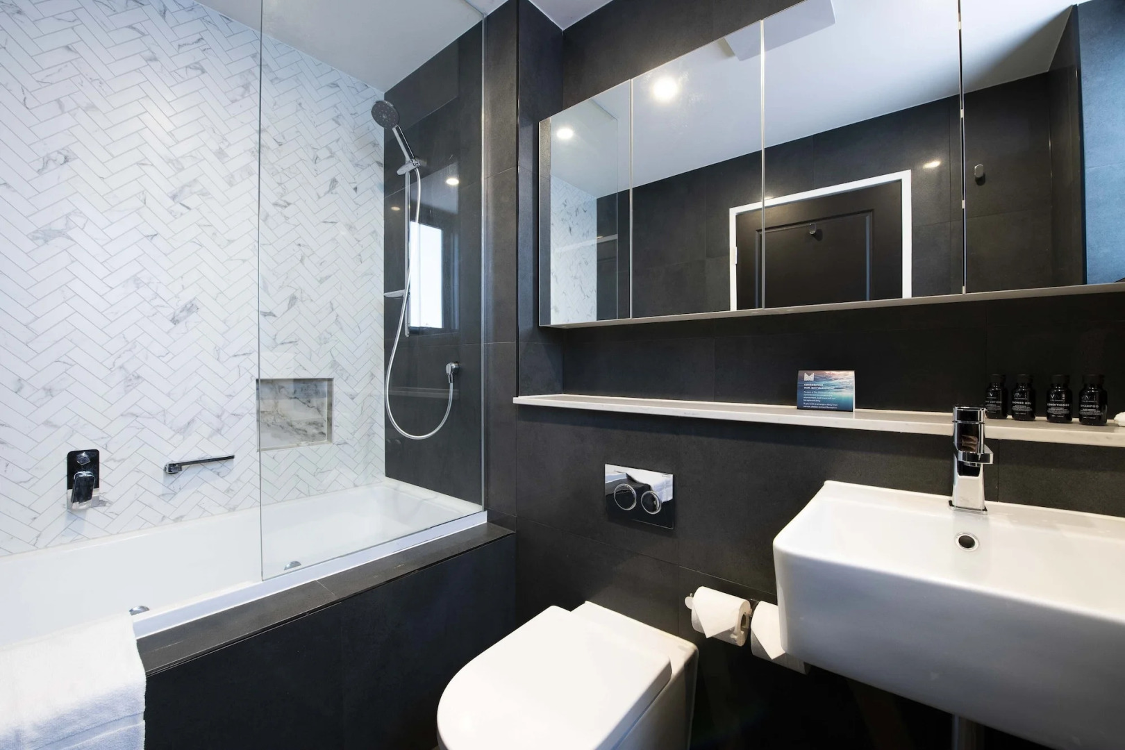 Photo - Gladius Hotel & Suites-Parramatta Marsden Street