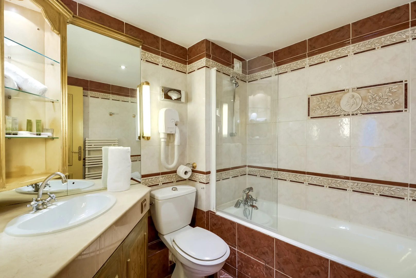 Foto - Le Monsieur By Sweett