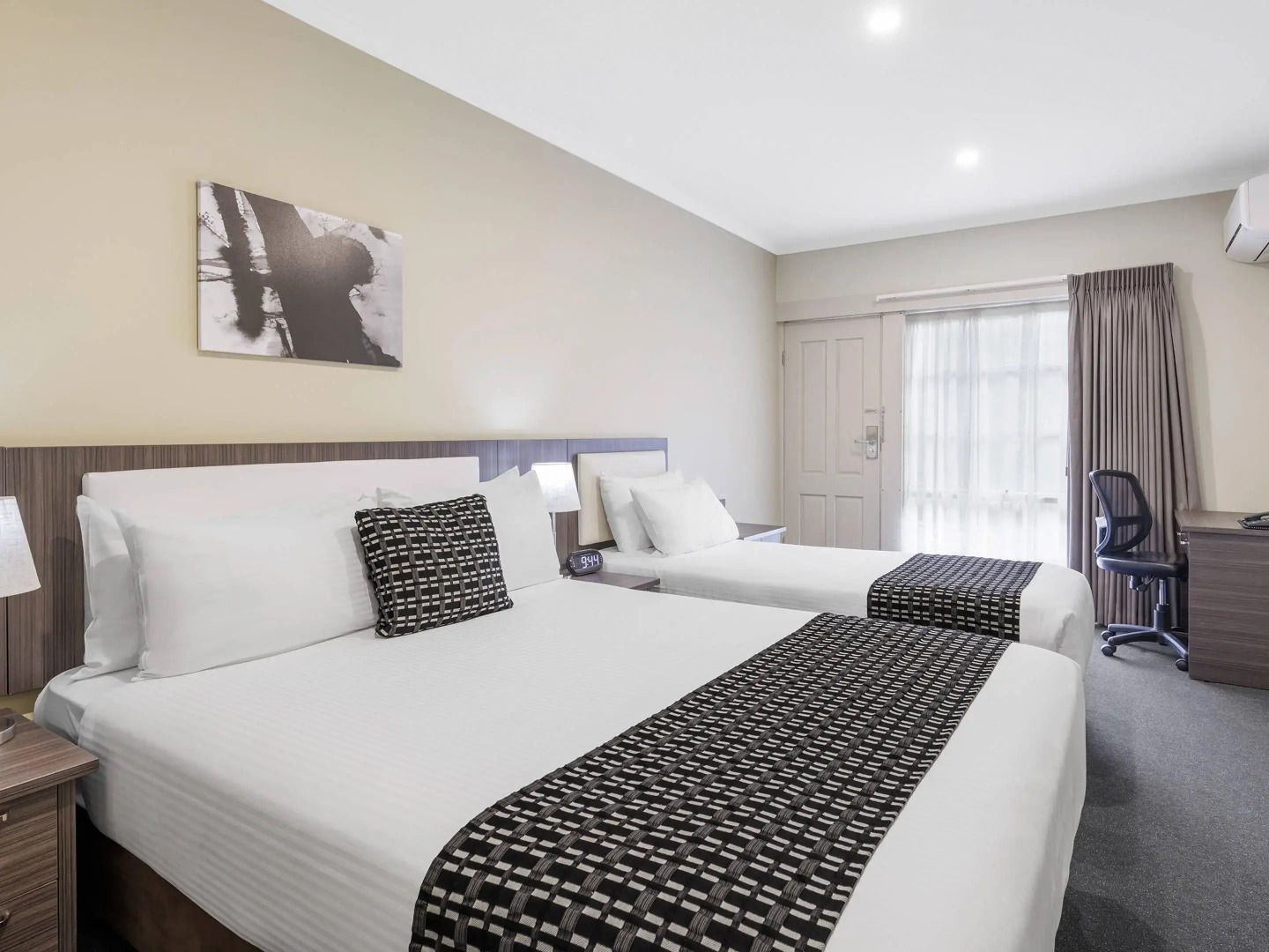 Photo - Quality Hotel Melbourne Airport
