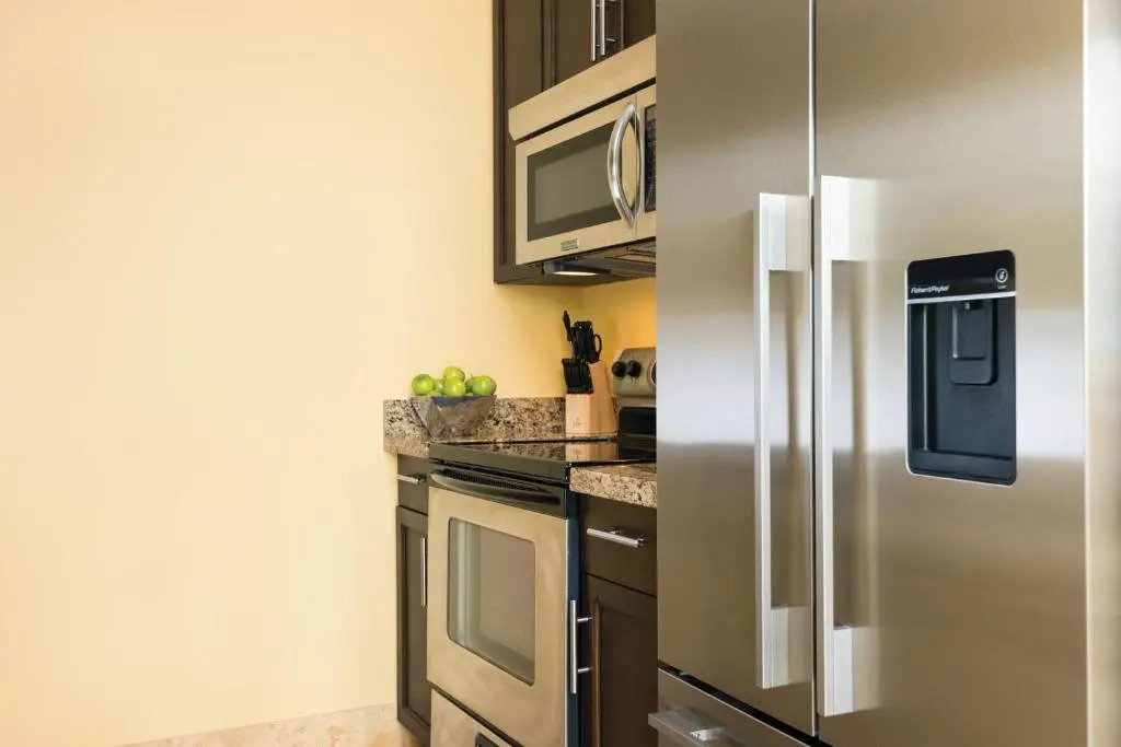 Photo - Windsong on the Reef