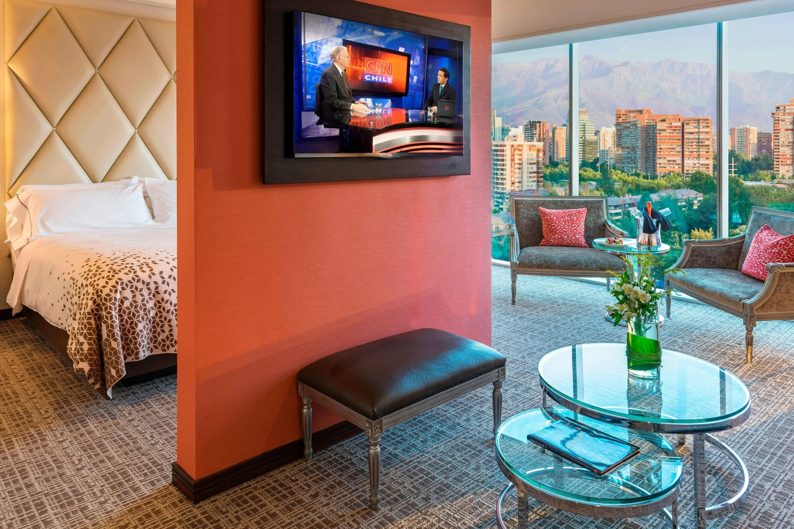 Photo - Renaissance Santiago Hotel by Marriott