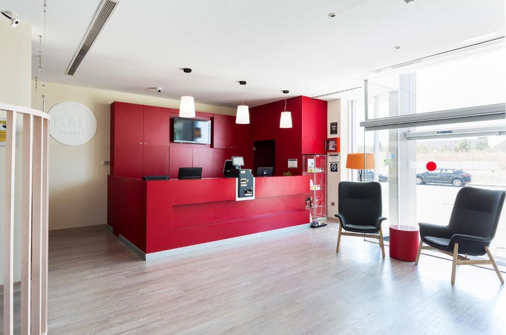 Photo - B&B HOTEL Granada