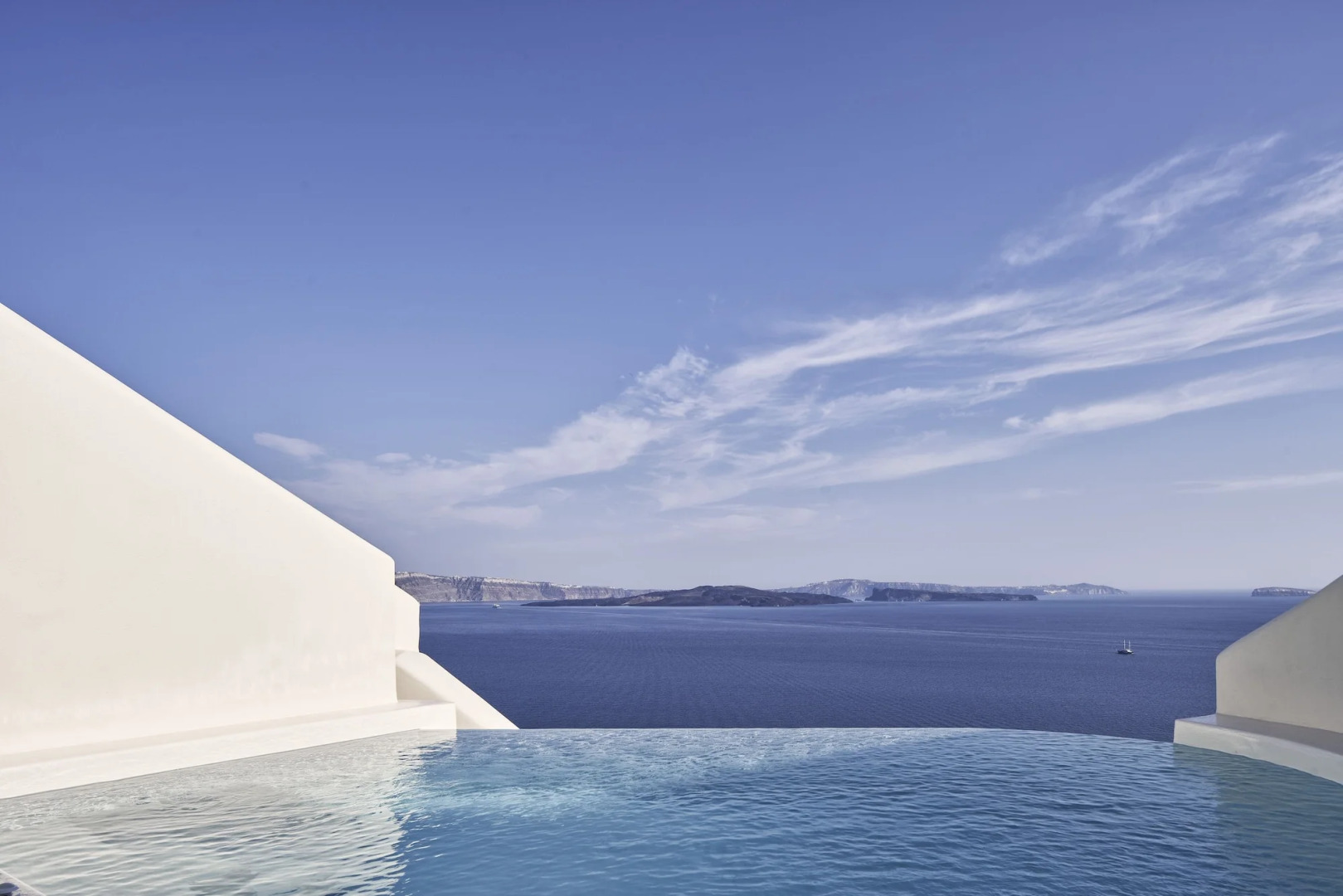Photo - Canaves Oia Suites - Small Luxury Hotels of the World