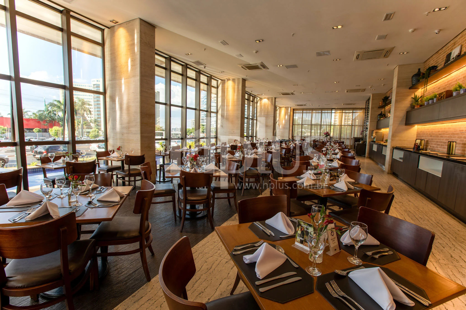 Photo - Cullinan Hplus Premium