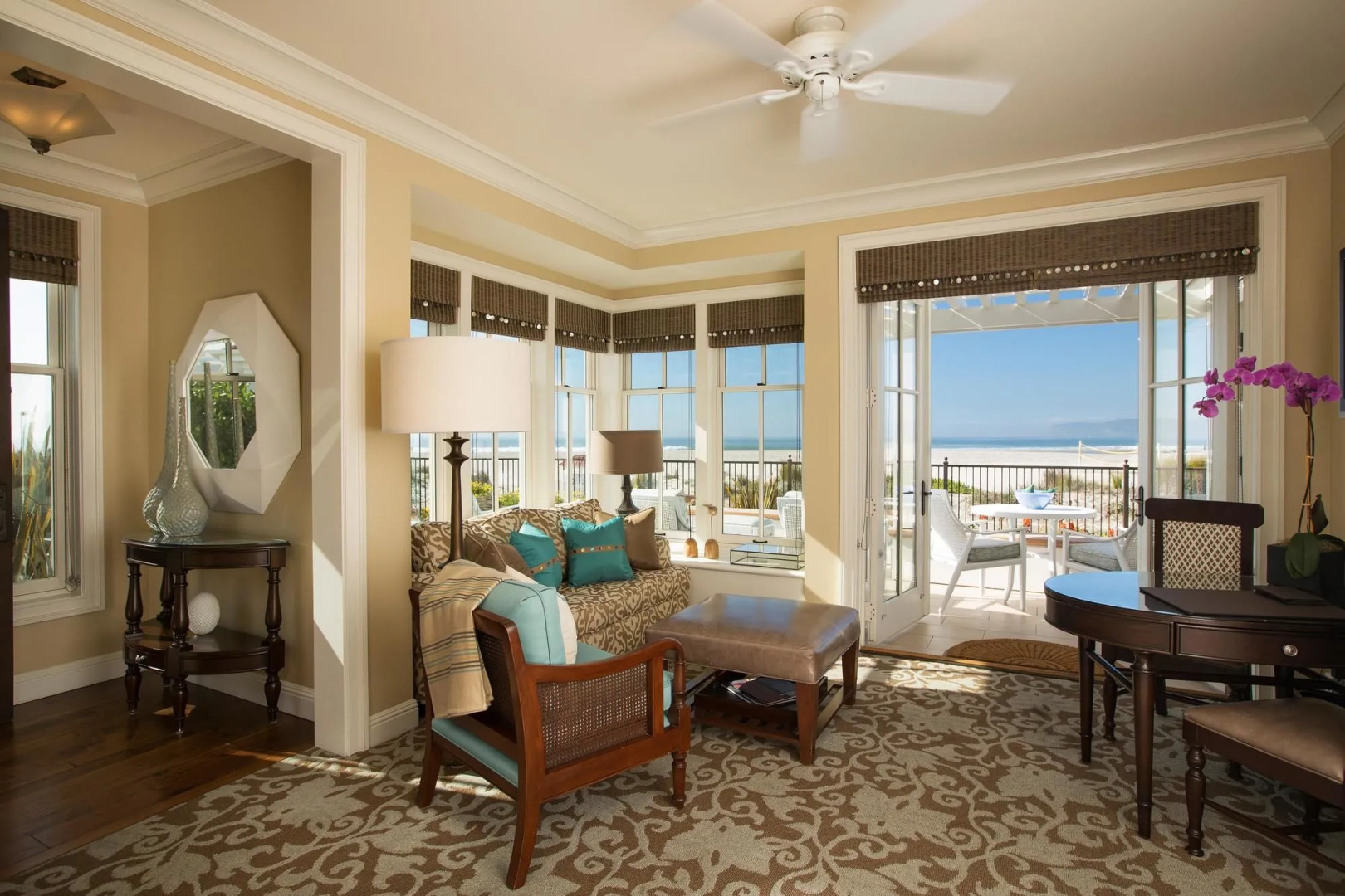 Photo - Beach Village at The Del, LXR Hotels & Resorts