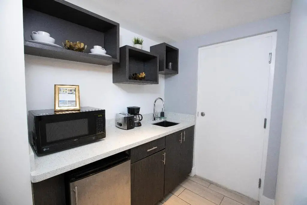 Foto - Waterside Hotel and Suites