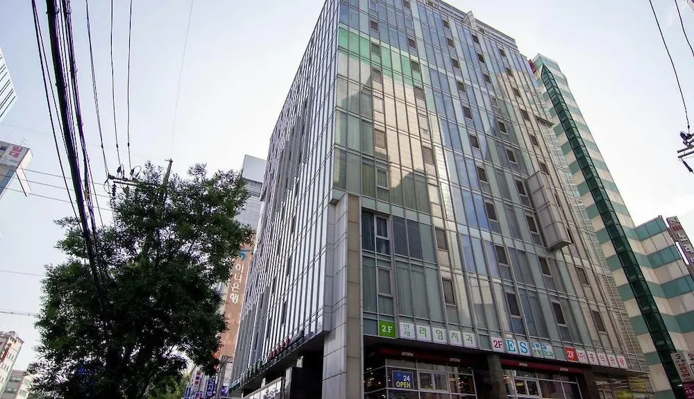 Foto - Brown Suites Hotel Sinchon Central