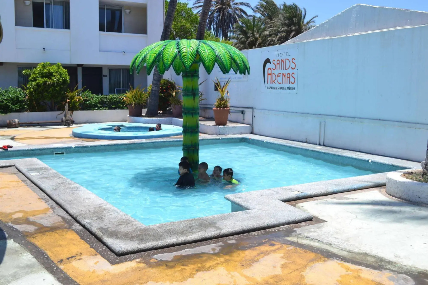 Photo - Hotel Sands Arenas