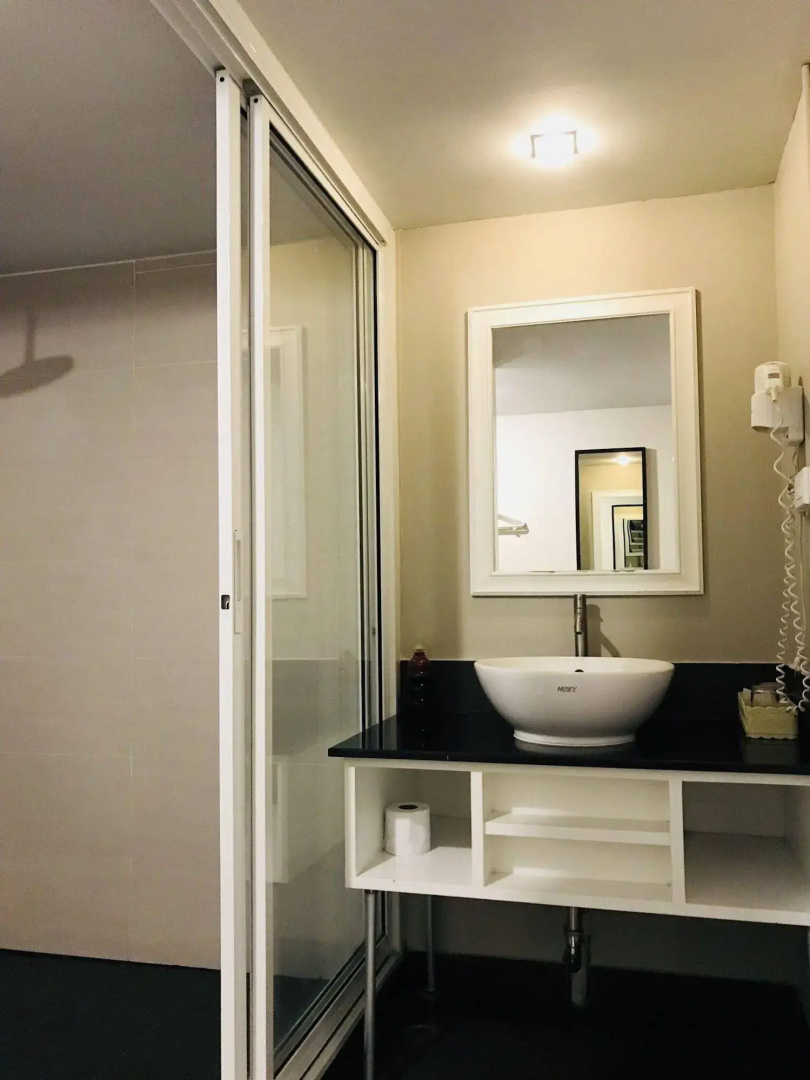 Foto - Paragon Inn