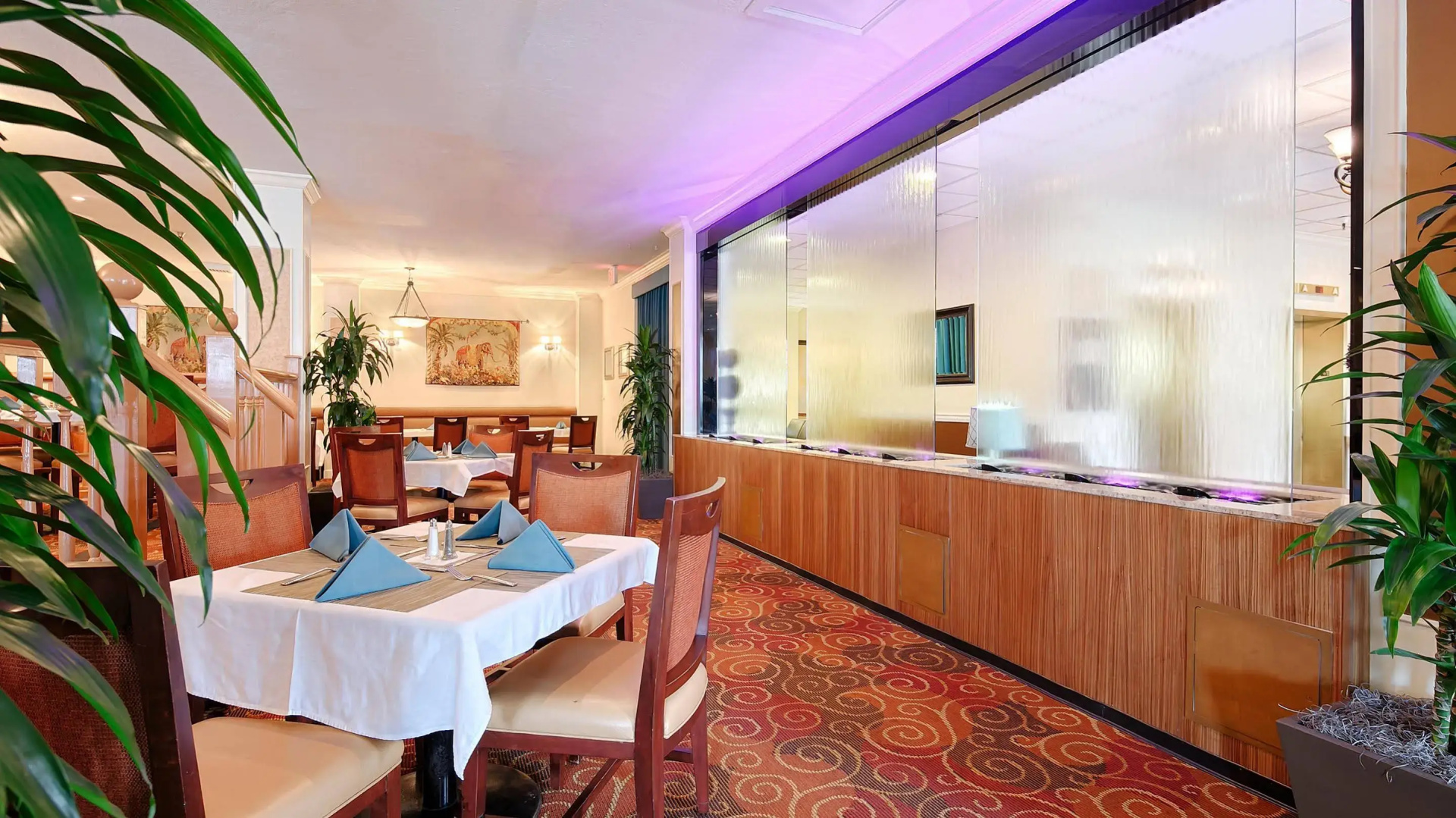 Photo - Best Western Plus Grosvenor Airport Hotel