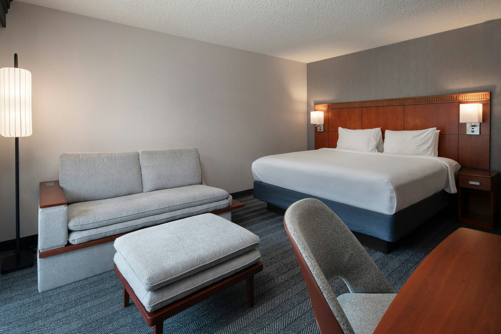 Photo - Courtyard by Marriott Fresno