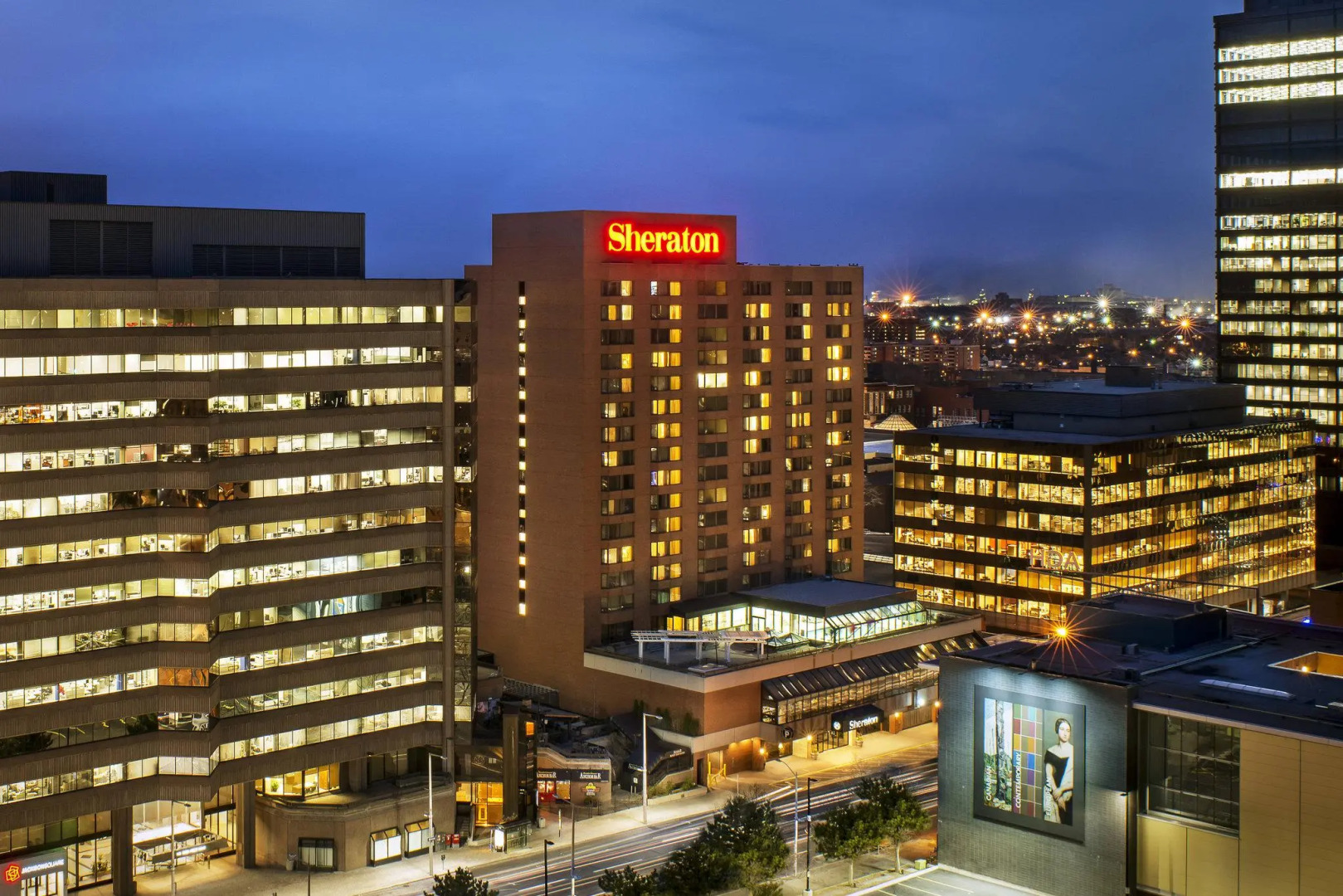 Photo - Sheraton Hamilton Hotel