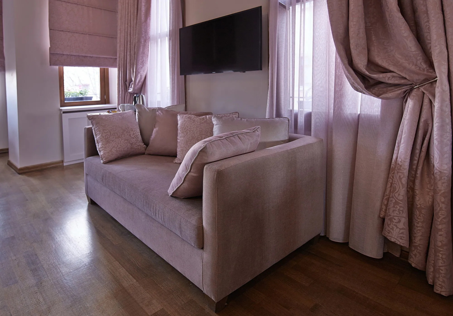 Photo - Arart Hotel