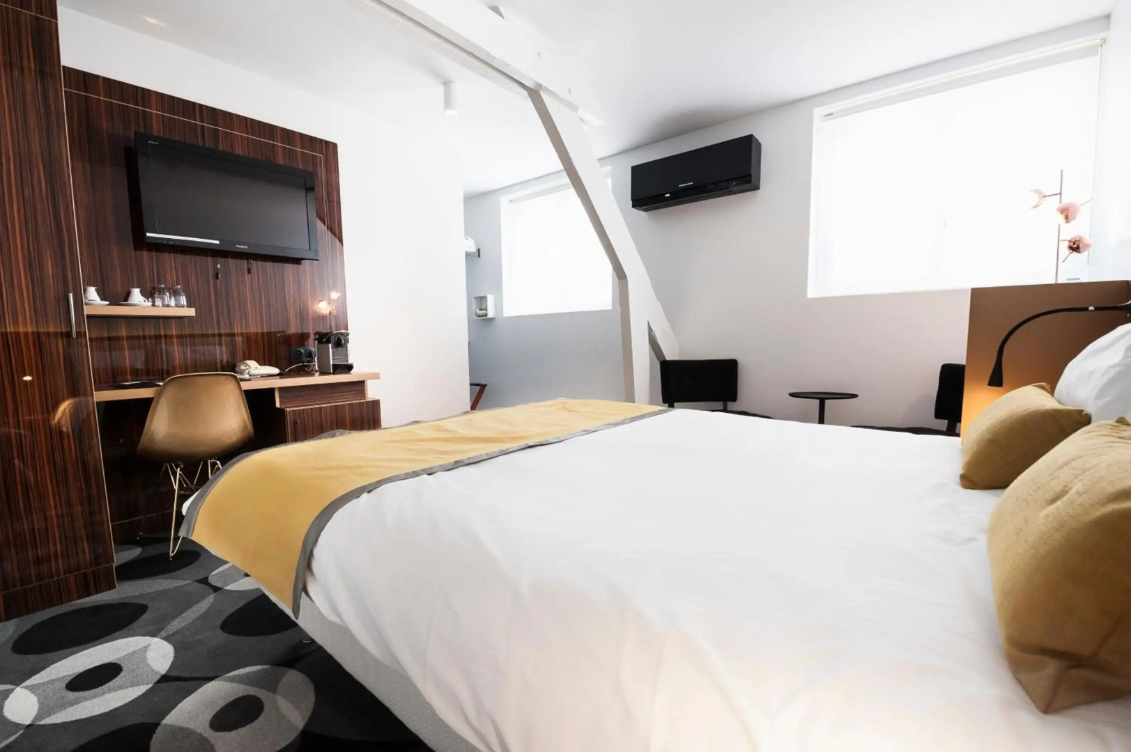 Photo - The Originals Boutique, Hôtel Auberge du Forgeron, Lille Sud