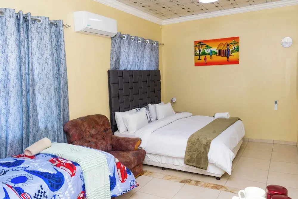 Foto - Ogans Guest Villa 21 Elizabeth avanue linmeyer jhb