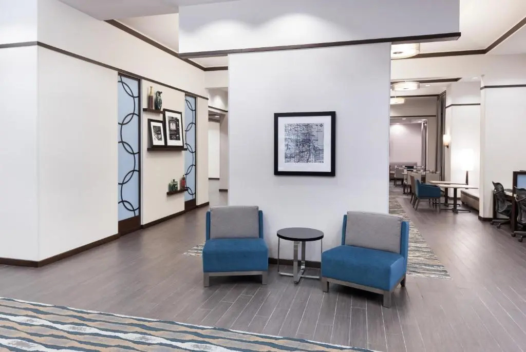 Photo - Hampton Inn & Suites Chicago-North Shore/Skokie