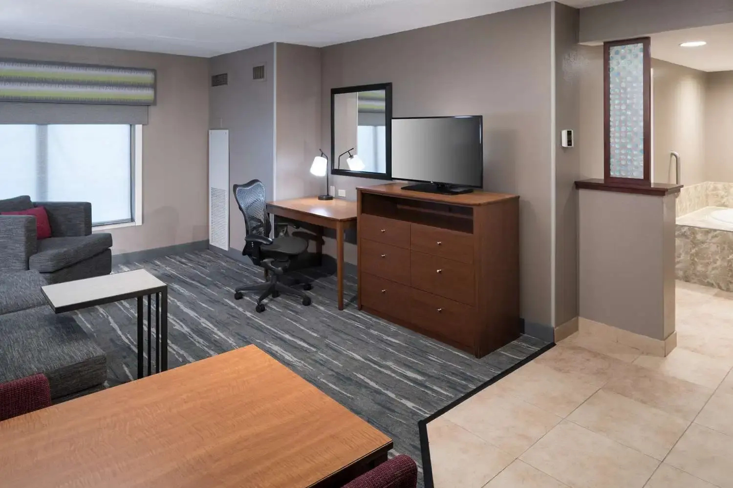 Photo - Hampton Inn & Suites Chicago-North Shore/Skokie