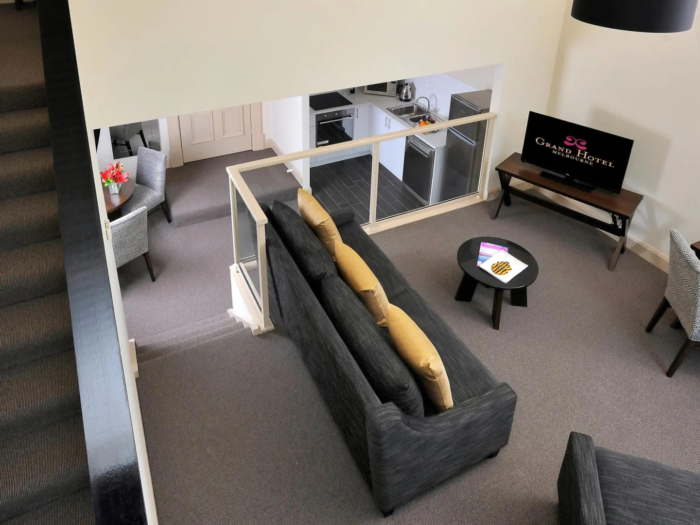 Photo - Grand Hotel Melbourne