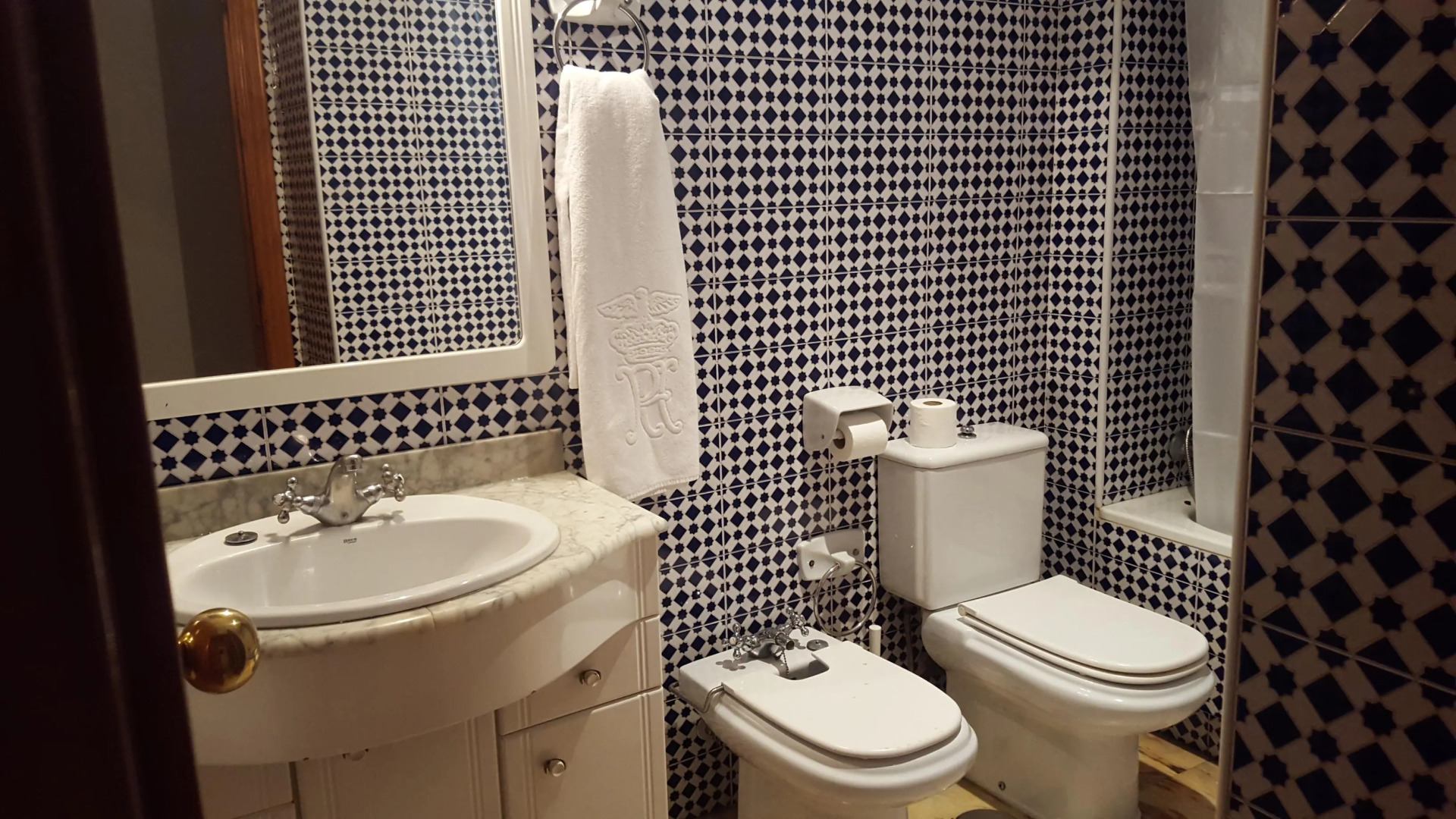 Photo - Hotel y Apartamentos Doña Lola