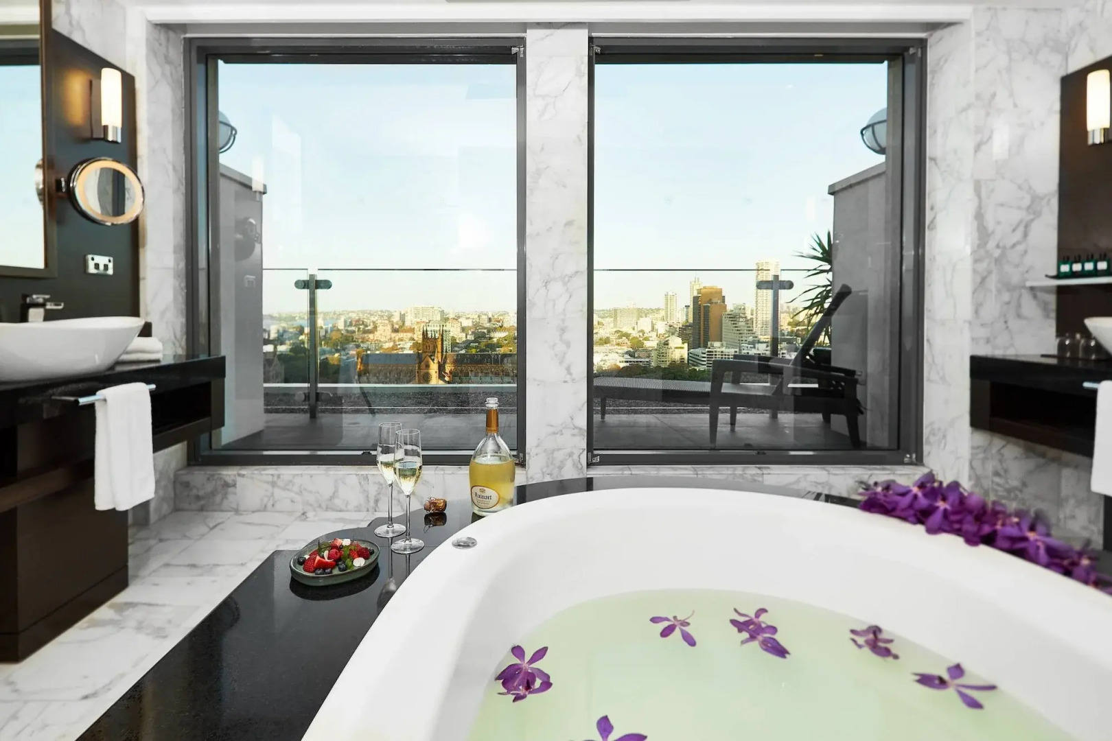 Photo - Sheraton Grand Sydney Hyde Park