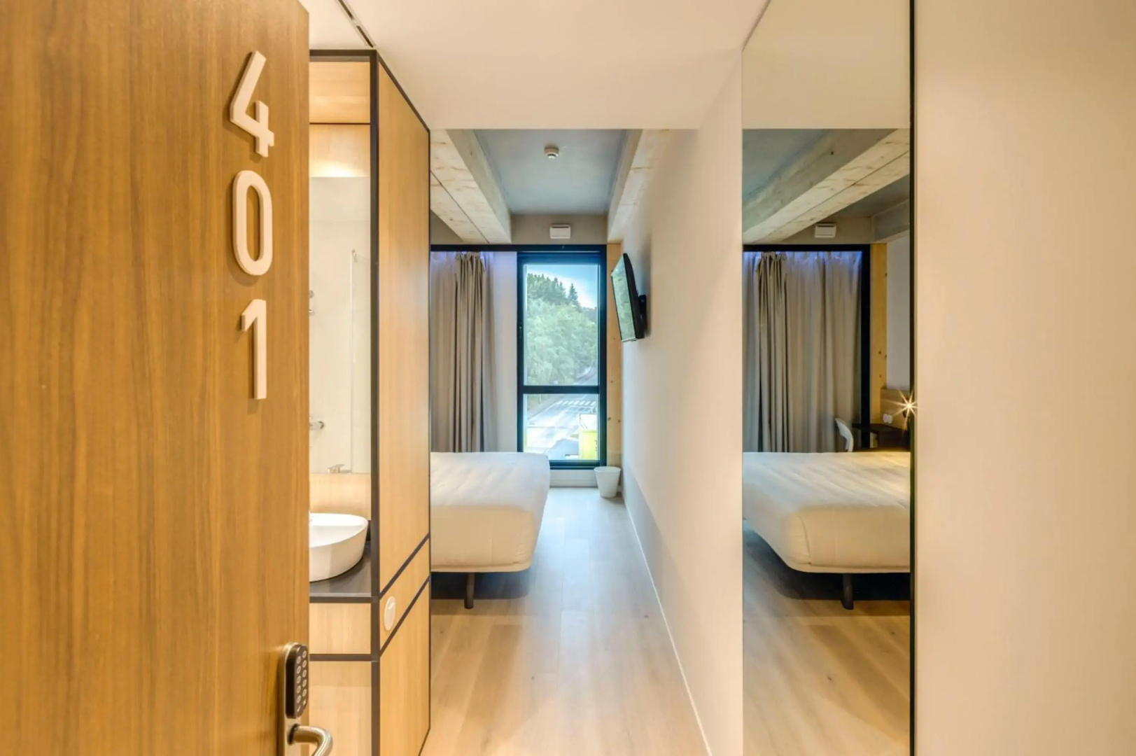 Photo - B&B HOTEL Guimarães