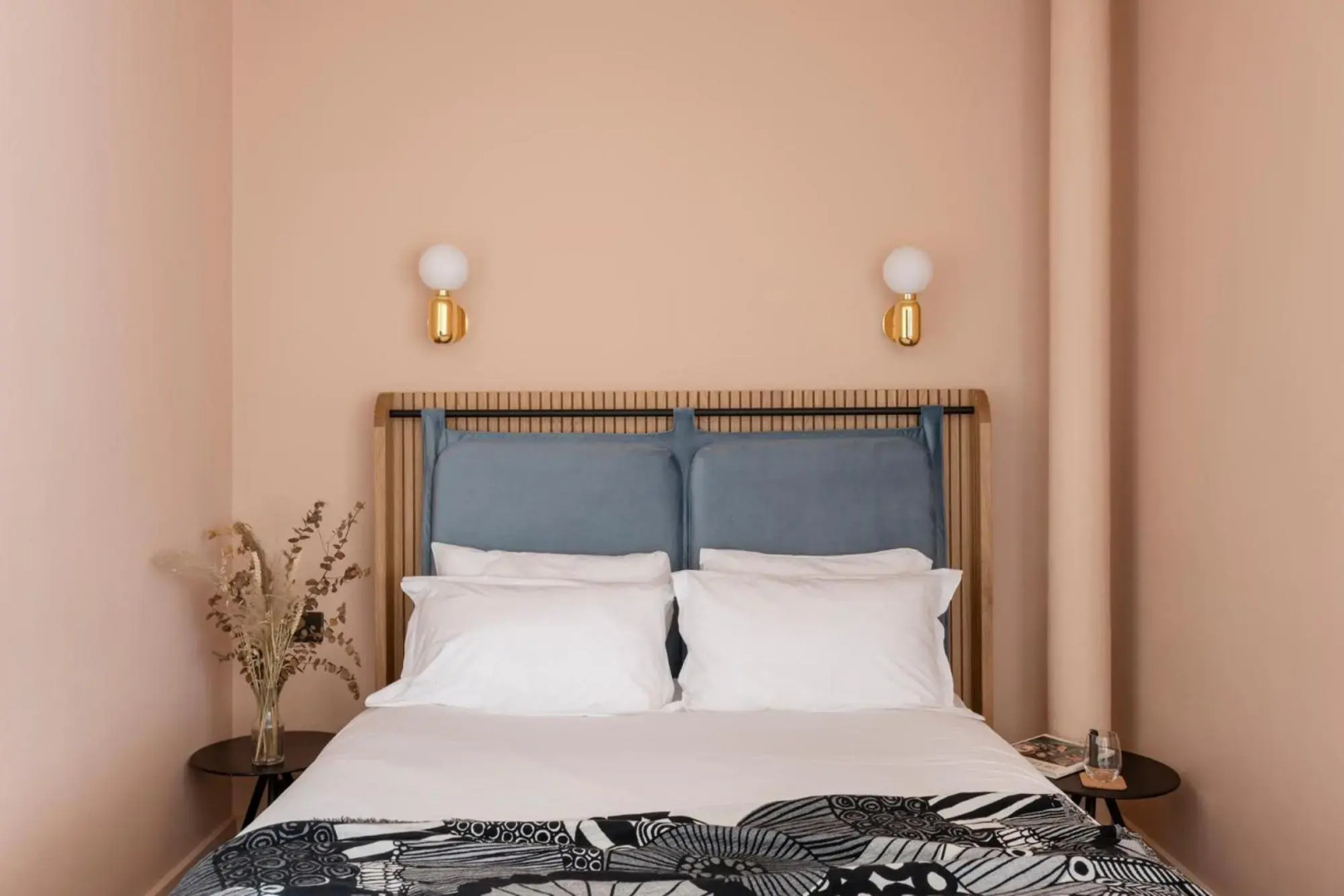 Photo - Whitworth Locke