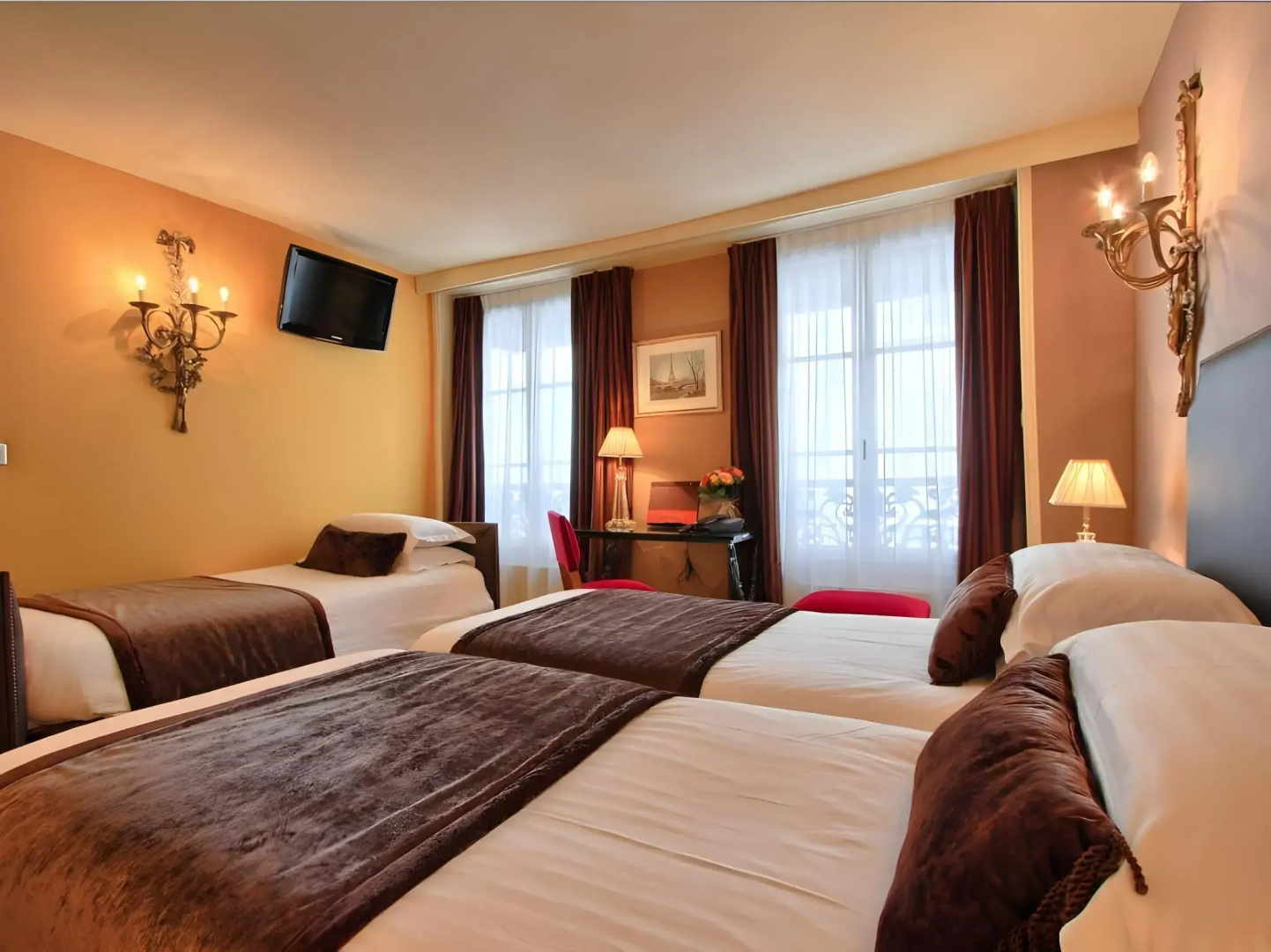 Photo - Hotel Des Deux Continents