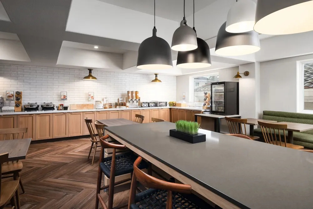 Photo - Fairfield Inn & Suites by Marriott San Francisco San Carlos