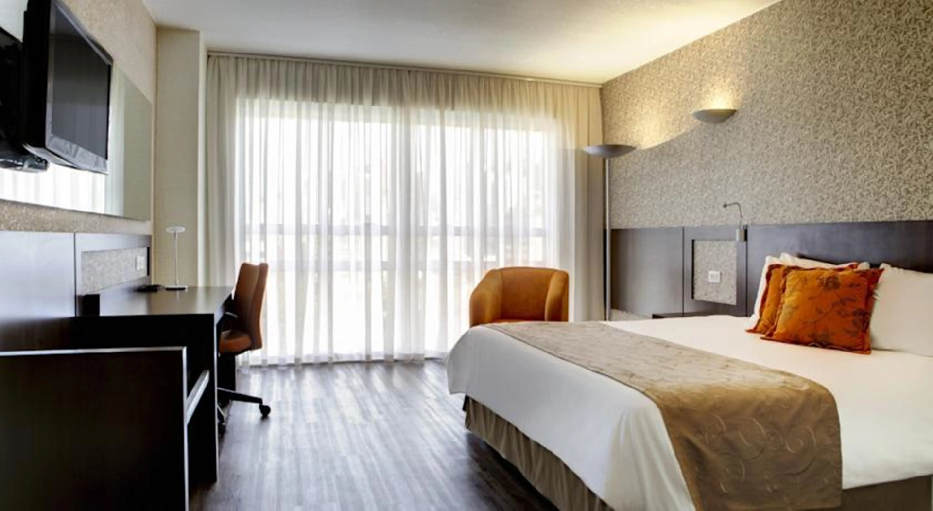 Photo - Quality Hotel Curitiba