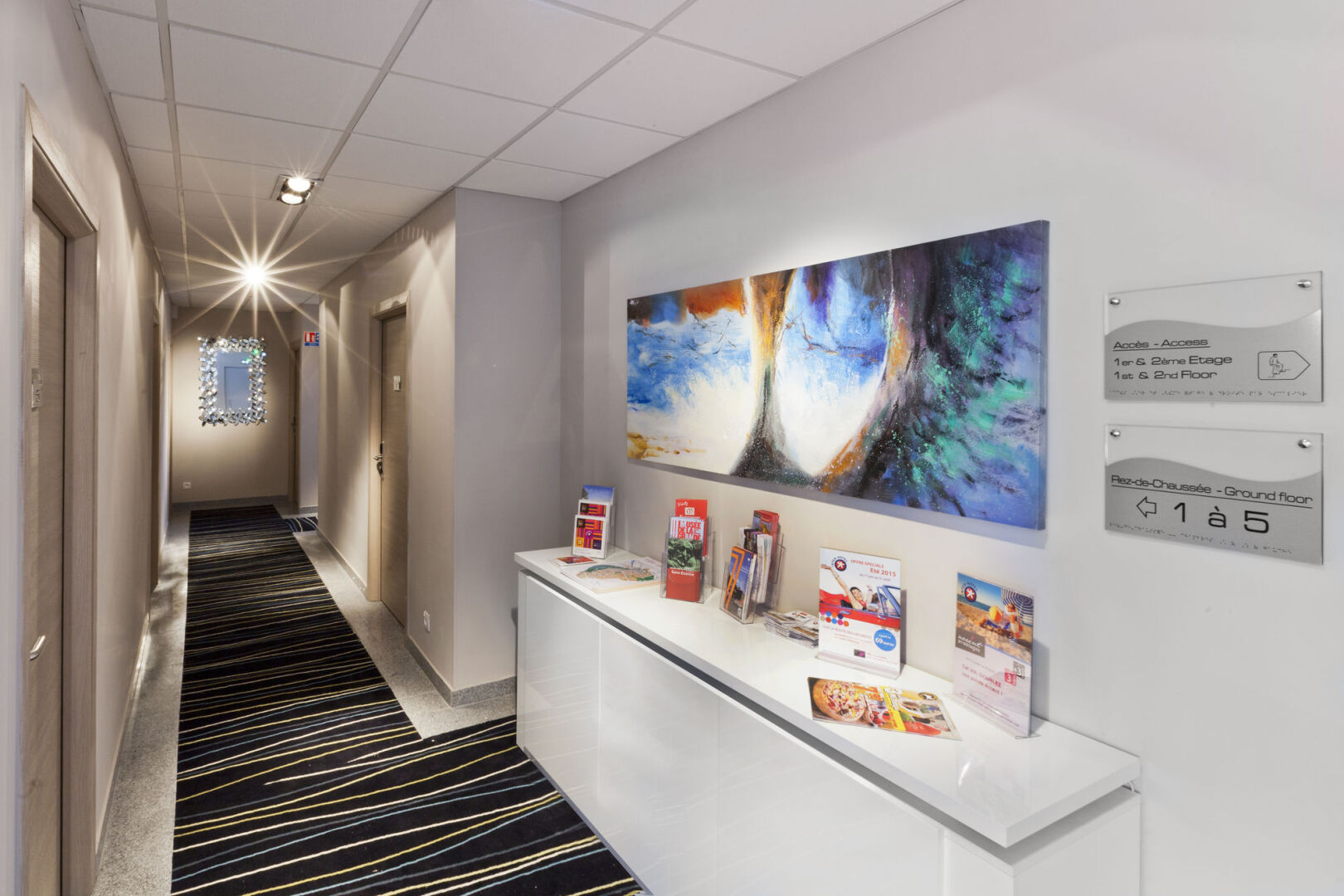 Photo - The Originals City, Marne-la-Vallée Est, Meaux ,GLASSY HOTEL