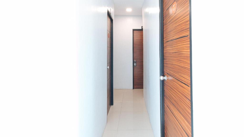 Photo - RedDoorz near Quiapo Church Manila